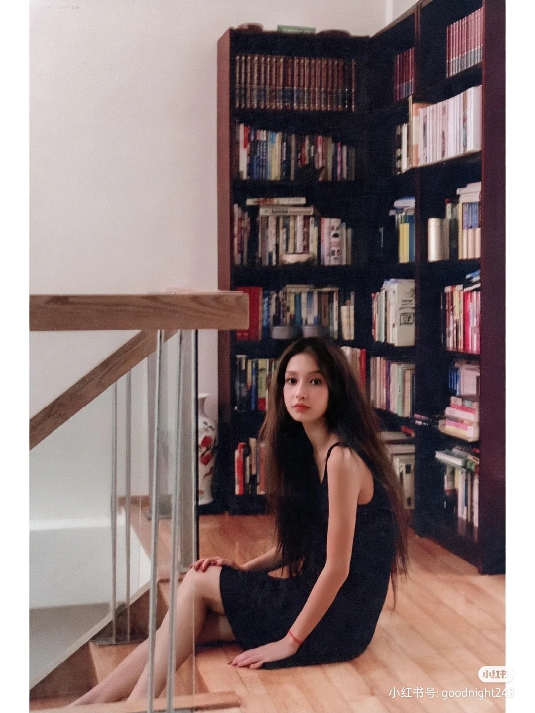 Vẻ đẹp mong manh tựa nàng thơ của Angela Baby khi còn trẻ. Gu thời trang của nữ diễn viên khi ấy cũng được đánh giá cao hơn bây giờ vì không chịu áp lực hình tượng.