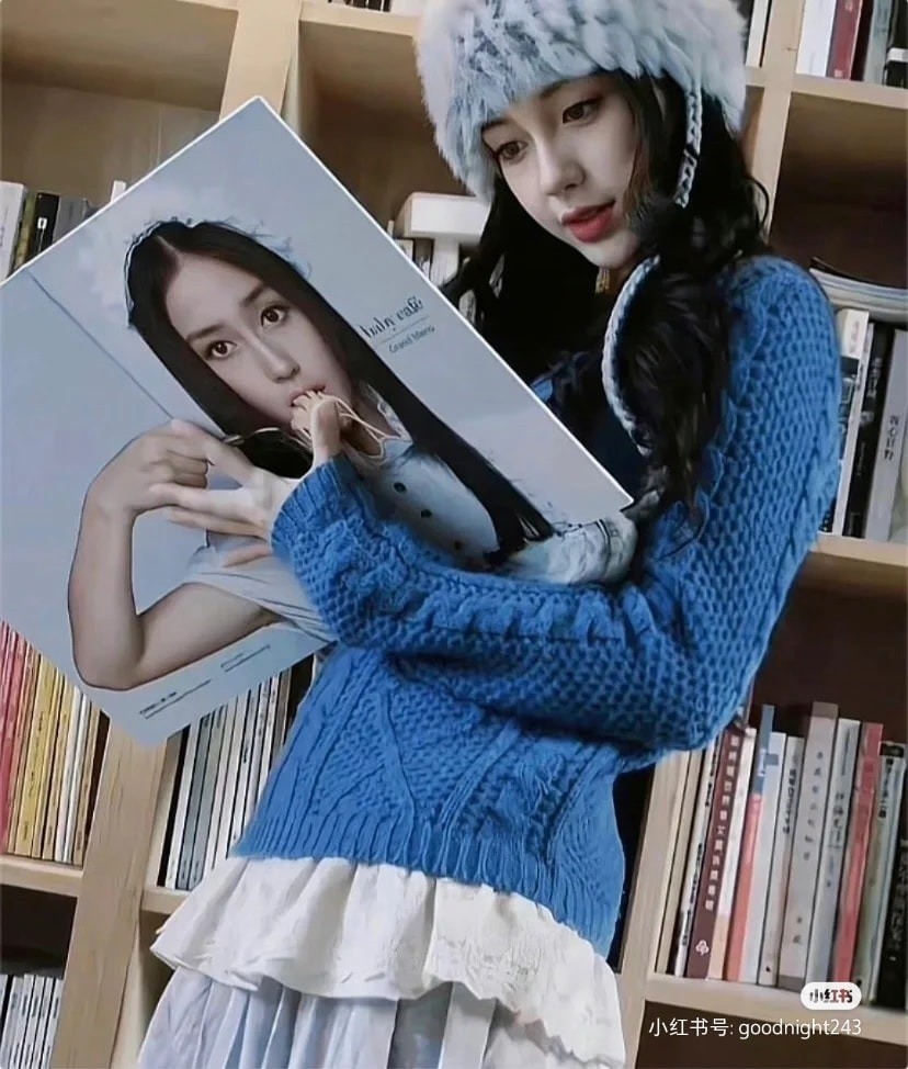 Gương mặt ngọt ngào, baby, đúng như nghệ danh Angela Baby của cô.