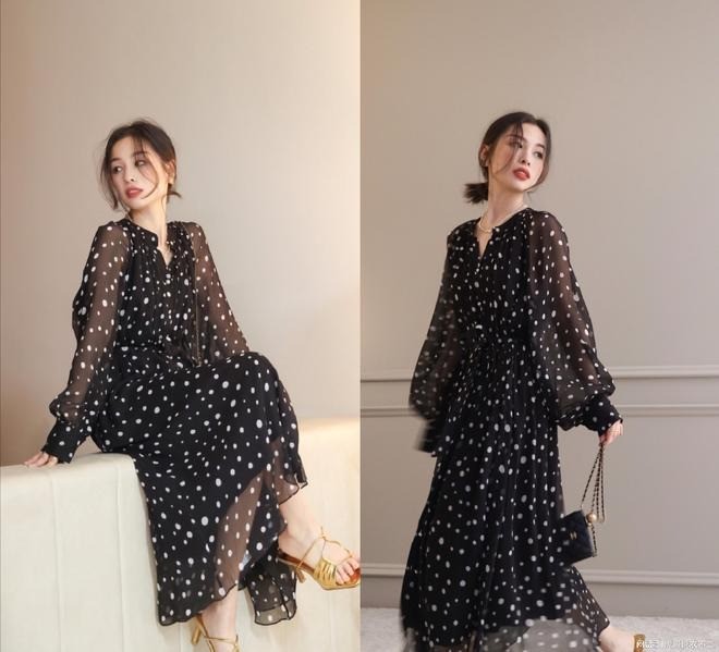 Chiếc váy có thêm hiệu ứng lấp ló, làm người mặc trở nên dịu dàng và nhẹ nhàng hơn.