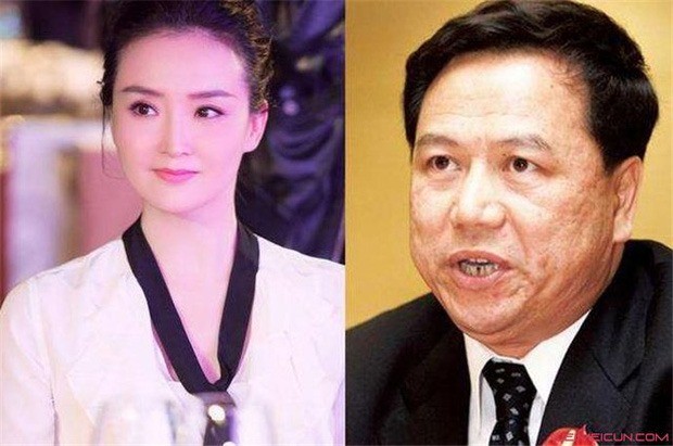 Vương Diễm rút lui khỏi làng giải trí sau khi kết hôn với đại gia BĐS Vương Chí Tài. Vương Diễm rút lui khỏi làng giải trí sau khi kết hôn với đại gia BĐS Vương Chí Tài.
