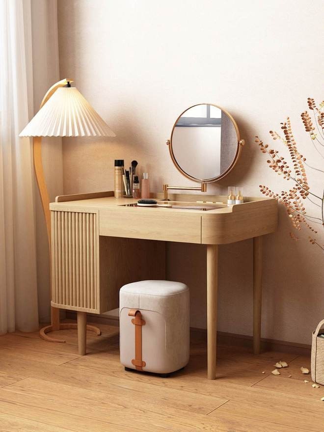 Những kiêng kỵ phong thủy khi đặt bàn trang điểm trong nhà, tùy tiện có thể gây hao tài tốn của, tình cảm lục đục 3 Những kiêng kỵ phong thủy khi đặt bàn trang điểm trong nhà, tùy tiện có thể gây hao tài tốn của, tình cảm lục đục 3