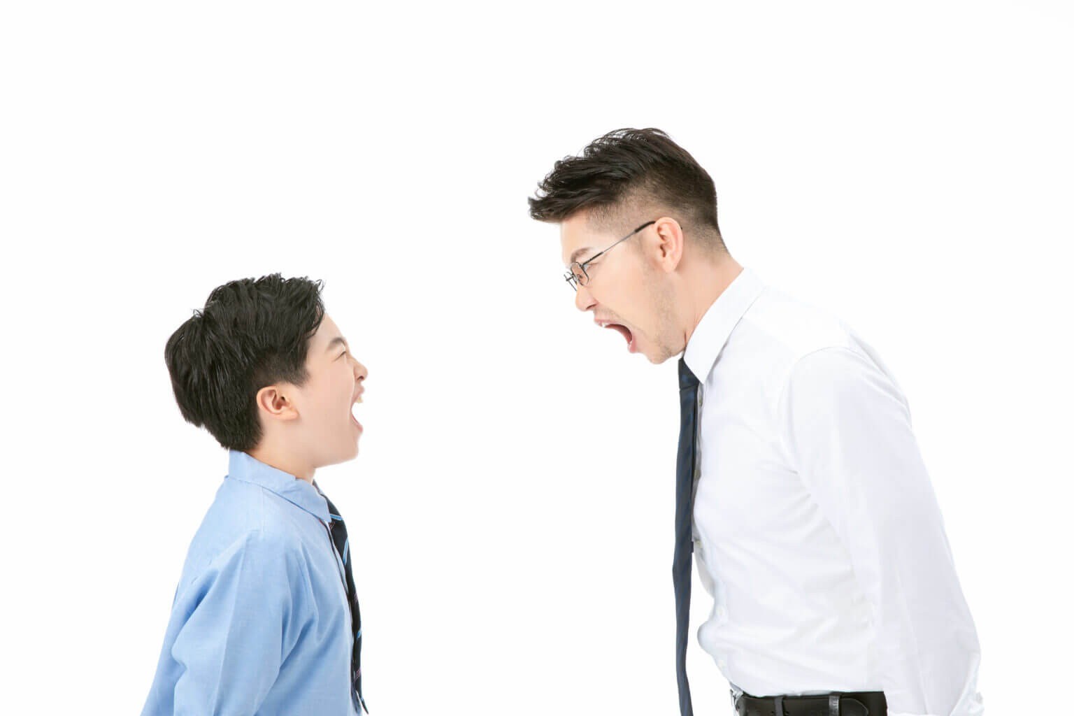 Bố mẹ khó tính thì con cái nóng nảy, không biết kiềm chế cảm xúc. Ảnh minh họa: Internet Bố mẹ khó tính thì con cái nóng nảy, không biết kiềm chế cảm xúc. Ảnh minh họa: Internet