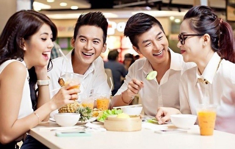 Nếu được ra mắt bạn bè của nàng với tư cách bạn trai, thì vị trí của bạn trong lòng cô ấy thực sự rất lớn. Ảnh minh họa: Internet Nếu được ra mắt bạn bè của nàng với tư cách bạn trai, thì vị trí của bạn trong lòng cô ấy thực sự rất lớn. Ảnh minh họa: Internet