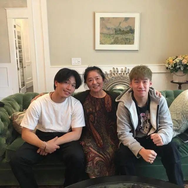 Trần Tôn Hựu đang tận hưởng một cuộc sống sung túc ở Mỹ. Ảnh: Internet