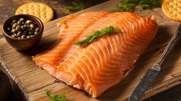 Cách tốt nhất là hãy chọn ăn cá tươi để tận hưởng hương vị và dưỡng chất của cá. Ảnh minh họa: Internet