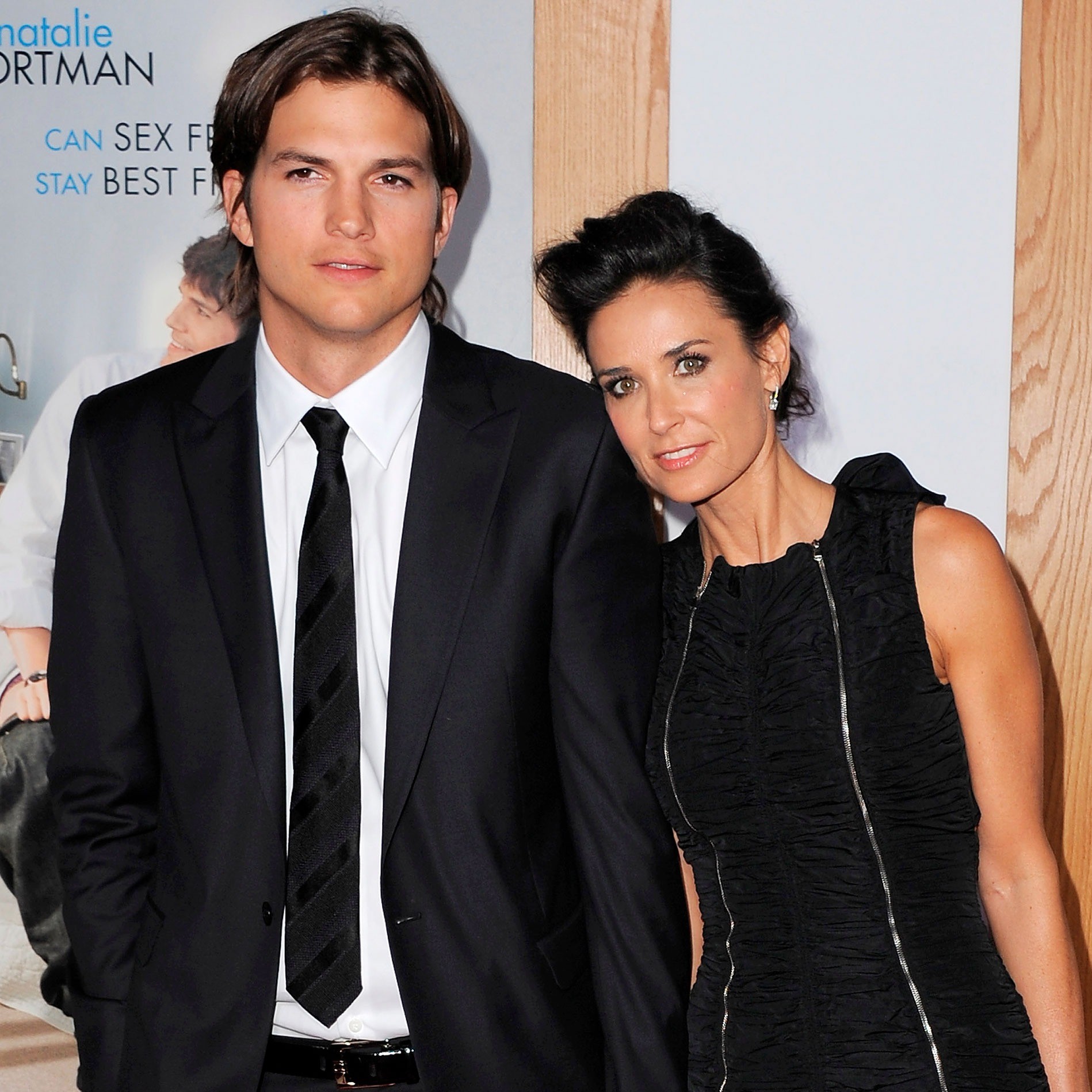 Demi Moore và người chồng kém cô 16 tuổi Aston Kutcher. Ảnh: Internet Demi Moore và người chồng kém cô 16 tuổi Aston Kutcher. Ảnh: Internet