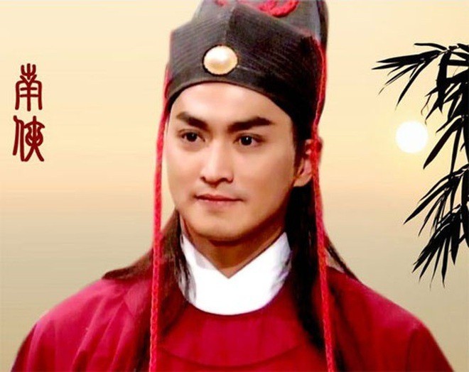 Triển Chiêu - người tình trong mộng của bao thiếu nữ sau khi xem Bao Thanh Thiên. Triển Chiêu - người tình trong mộng của bao thiếu nữ sau khi xem Bao Thanh Thiên.