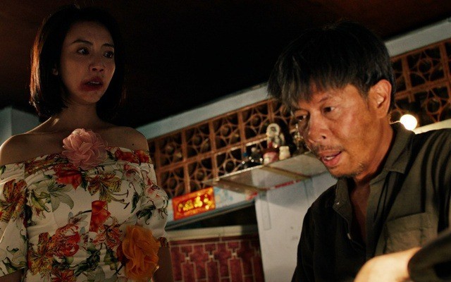 Thái Hòa và Thu Trang trong một phân cảnh của Con Nhót Mót Chồng. Ảnh: Internet Thái Hòa và Thu Trang trong một phân cảnh của Con Nhót Mót Chồng. Ảnh: Internet