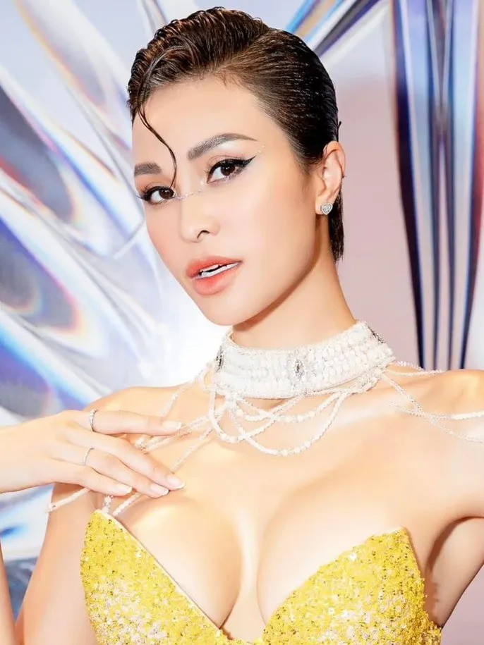 MC Phương Mai đưa ra lời nhận xét thẳng thắn về Bùi Quỳnh Hoa. Ảnh: Internet MC Phương Mai đưa ra lời nhận xét thẳng thắn về Bùi Quỳnh Hoa. Ảnh: Internet