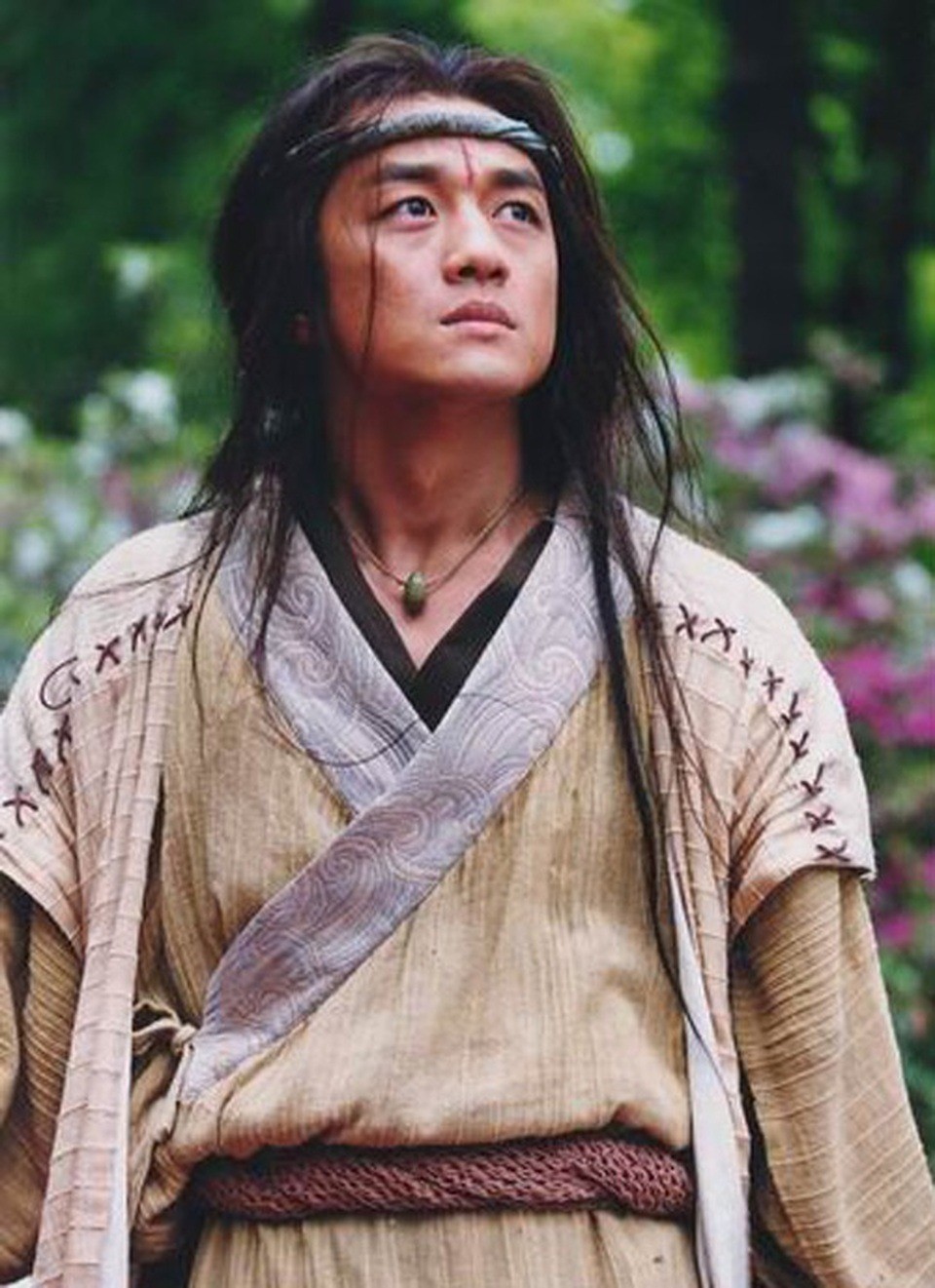 Quách Tĩnh là anh hùng nổi bật, được nhiều người yêu quý nên tiền bạc cũng theo danh tiếng mà đến. Ảnh minh họa: Internet