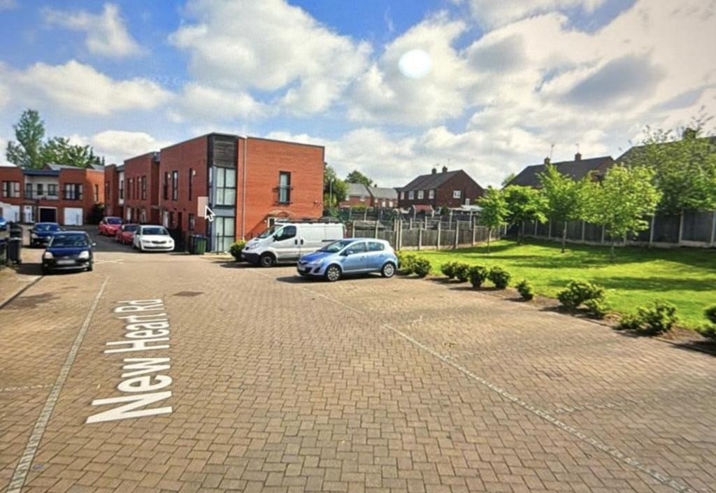 Google Street View hay Chế độ xem phố của Google đã tiết lộ chính xác vị trí chiếc xe bị đánh cắp. Ảnh: NYP