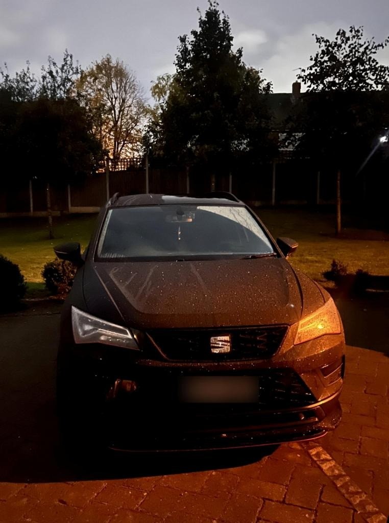 Chiếc ghế bị đánh cắp của Robinson được chụp lại vào thời điểm nó được phát hiện sau khi bị đánh cắp. Ảnh: NYP