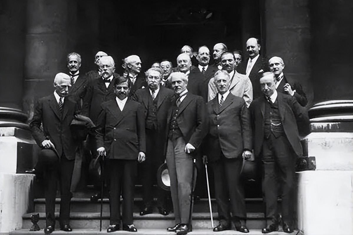 10 gia tộc giàu nhất thế giới, Samsung hạng cuối, Rockefeller không phải top 1 - Ảnh 4