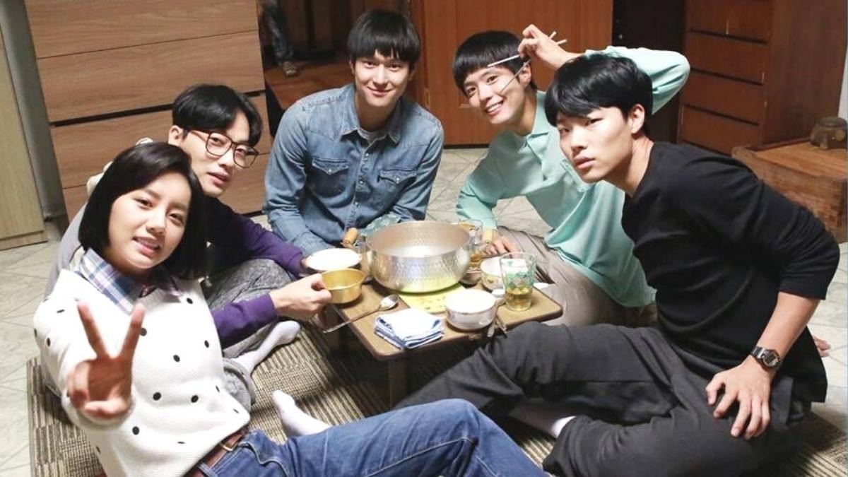 Biệt đội Ssangmundong của Reply 1988. Ảnh: Internet