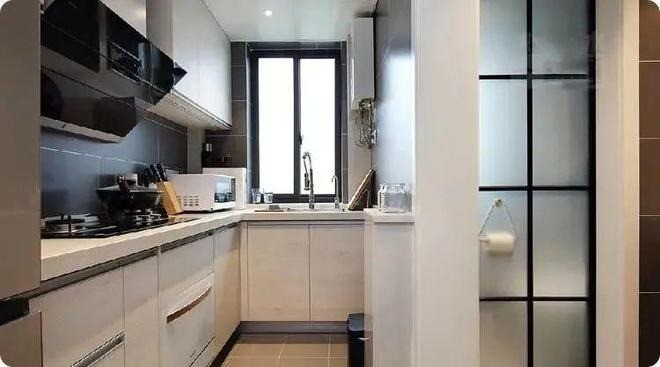 Không được bố trí phòng bếp và nhà vệ sinh cạnh nhau để tránh ảnh hưởng tới hòa khí gia đình. Ảnh minh họa: Internet Không được bố trí phòng bếp và nhà vệ sinh cạnh nhau để tránh ảnh hưởng tới hòa khí gia đình. Ảnh minh họa: Internet