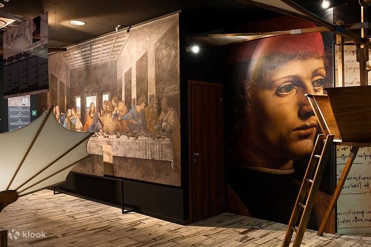 Giải mã bí mật ẩn giấu khiến bức họa Mona Lisa có giá gần 1 tỷ USD - Ảnh 2 Giải mã bí mật ẩn giấu khiến bức họa Mona Lisa có giá gần 1 tỷ USD - Ảnh 2