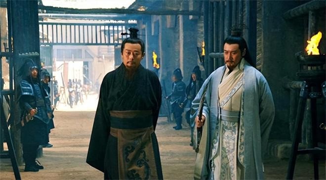 Bị Quan Vũ xem thường, Khổng Minh và Lưu Bị lừa dối, nhưng đây mới là quân sư giỏi nhất Tam Quốc - Ảnh 2 Bị Quan Vũ xem thường, Khổng Minh và Lưu Bị lừa dối, nhưng đây mới là quân sư giỏi nhất Tam Quốc - Ảnh 2