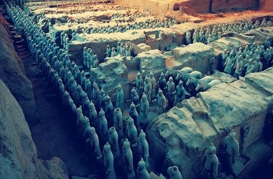 Phát hiện 6 'bảo vật' trấn giữ lăng Tần Thủy Hoàng nhờ công nghệ chụp cộng hưởng từ - Ảnh 2