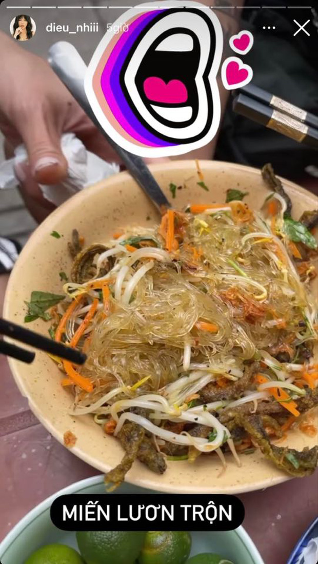 Diệu Nhi lộ 'hint' đang đi du lịch Hà Nội nghi cùng Anh Tú Diệu Nhi lộ 'hint' đang đi du lịch Hà Nội nghi cùng Anh Tú