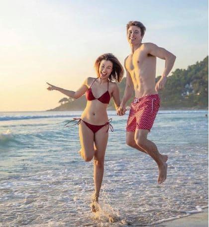 Hoàng Oanh đang tận hưởng tháng ngày hạnh phúc khi được đoàn tụ với chồng Hoàng Oanh đang tận hưởng tháng ngày hạnh phúc khi được đoàn tụ với chồng