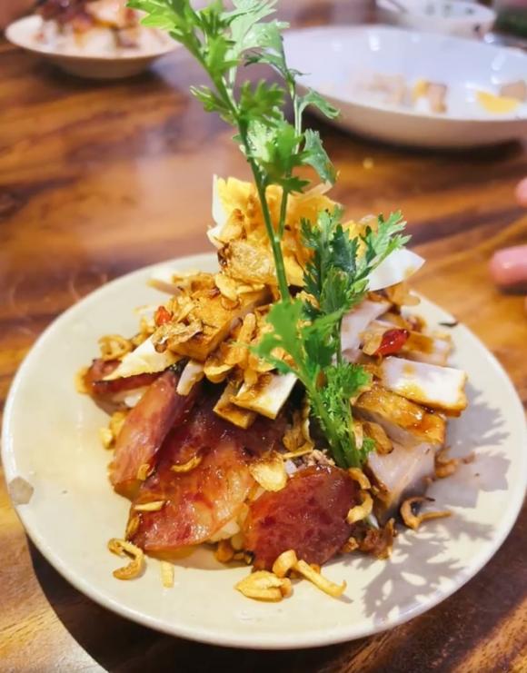 Món xôi mặn được trang trí vô cùng đẹp mắt Món xôi mặn được trang trí vô cùng đẹp mắt