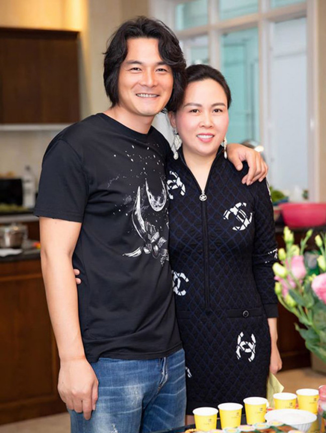 Quách Ngọc Ngoan và bà xã thuở còn mặn nồng