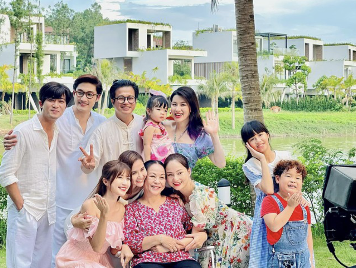 Bộ phim Thương ngày nắng về chính thức đóng máy. Ảnh: Internet