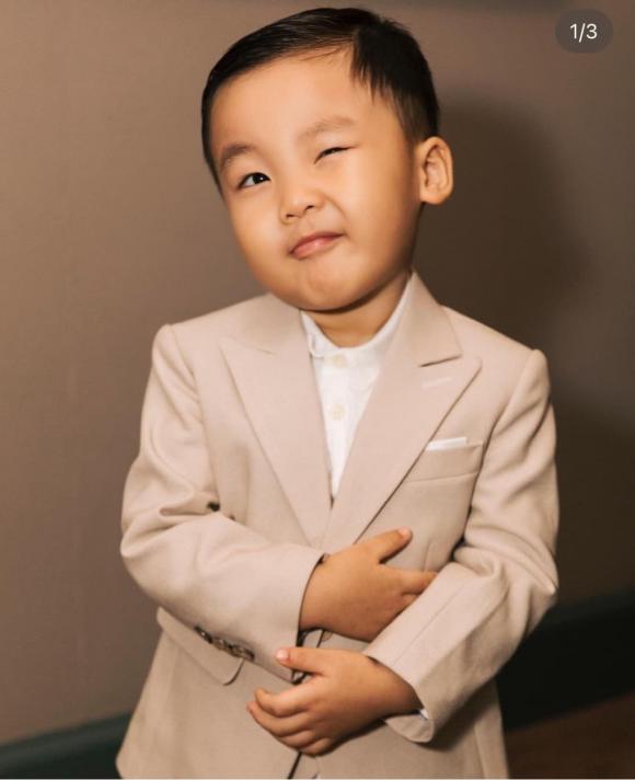 Hòa Minzy khiến dân tình 'gục ngã' trước biểu cảm cực đáng yêu của quý tử  - Ảnh 1