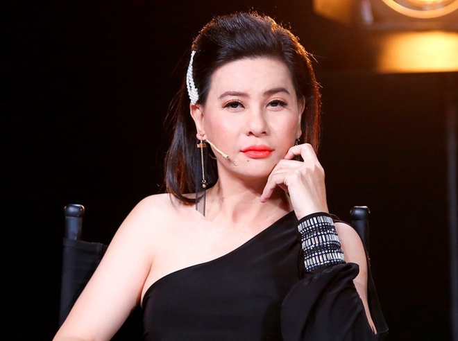 Vừa đăng đàn chúc mừng Hồng Đăng và Hồ Hoài Anh, Cát Phượng đã nhận về 'rổ gạch đá' - Ảnh 1 Vừa đăng đàn chúc mừng Hồng Đăng và Hồ Hoài Anh, Cát Phượng đã nhận về 'rổ gạch đá' - Ảnh 1