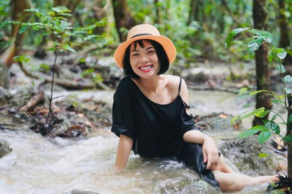 Nữ MC Bạch Dương gây ngỡ ngàng với nhan sắc hiện tại sau nhiều năm vắng bóng - Ảnh 5 Nữ MC Bạch Dương gây ngỡ ngàng với nhan sắc hiện tại sau nhiều năm vắng bóng - Ảnh 5