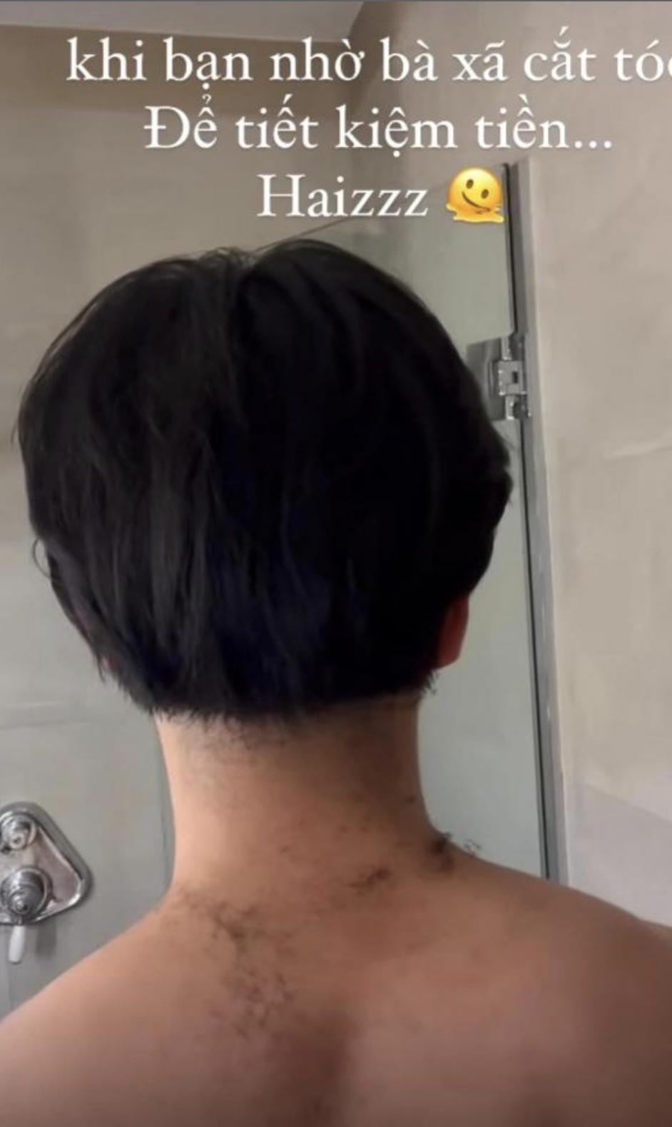 Dân tình đồng cảm và thấu hiểu cho sự chán nản của Huy Trần với màn cắt tóc 'đi vào lòng đất' của Ngô Thanh Vân. Ảnh chụp màn hình