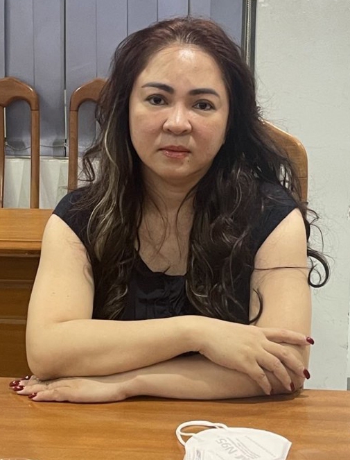 'Trợ thủ' của bà Nguyễn Phương Hằng liệu có bị 'sờ gáy'?