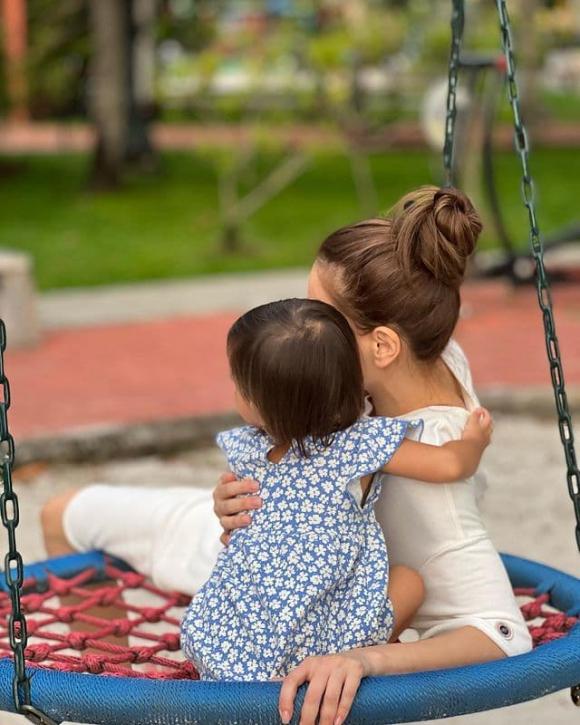 Hồ Ngọc Hà và Kim Lý khoe khung ảnh cực hạnh phúc khiến dân tình ghen tị 'đỏ mắt' - Ảnh 4 Hồ Ngọc Hà và Kim Lý khoe khung ảnh cực hạnh phúc khiến dân tình ghen tị 'đỏ mắt' - Ảnh 4
