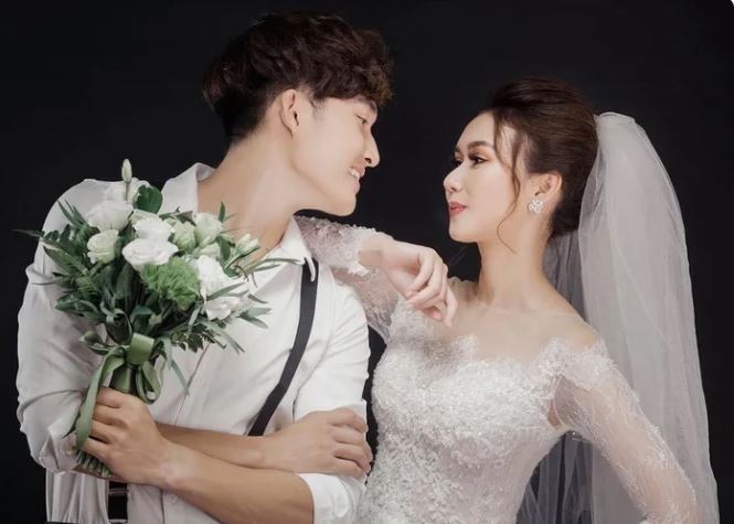 Hương Giang và Đình Tú từng có mối tình đẹp kéo dài nhiều năm. Ảnh: Internet Hương Giang và Đình Tú từng có mối tình đẹp kéo dài nhiều năm. Ảnh: Internet