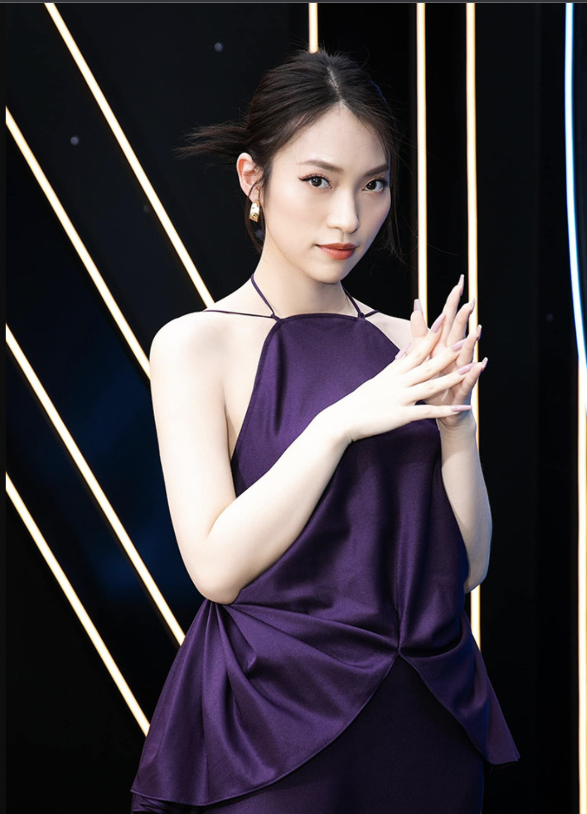 Khánh Vy ở tuổi 23 không chỉ xinh đẹp mà sở hữu sự nghiệp đáng ngưỡng mộ. Ảnh: Facebook