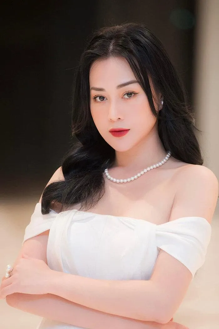 Trang cá nhân của Phương Oanh đã chính thức bay màu khiến dân tình không khỏi xôn xao. Ảnh: Facebook Trang cá nhân của Phương Oanh đã chính thức bay màu khiến dân tình không khỏi xôn xao. Ảnh: Facebook