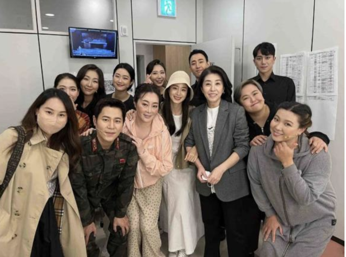 Kim Tae Hee lần đầu lộ diện sau tin đồn Bi Rain ngoại tình. Ảnh: Internet