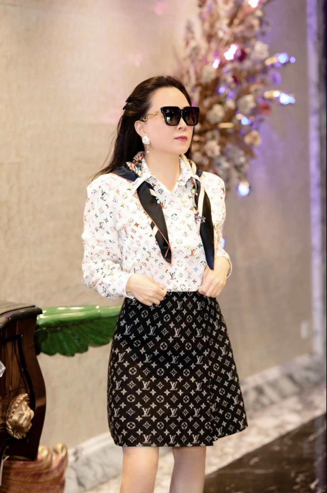 Phượng Chanel rũ bỏ lời nguyền 'phá giá đồ hiệu', chiếm spotlight với màn lên đồ cực sành điệu - Ảnh 1