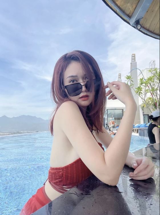 Bị antifan mỉa mai với những lời 'sát thương', Hương Giang có phản ứng lạ - Ảnh 2 Bị antifan mỉa mai với những lời 'sát thương', Hương Giang có phản ứng lạ - Ảnh 2