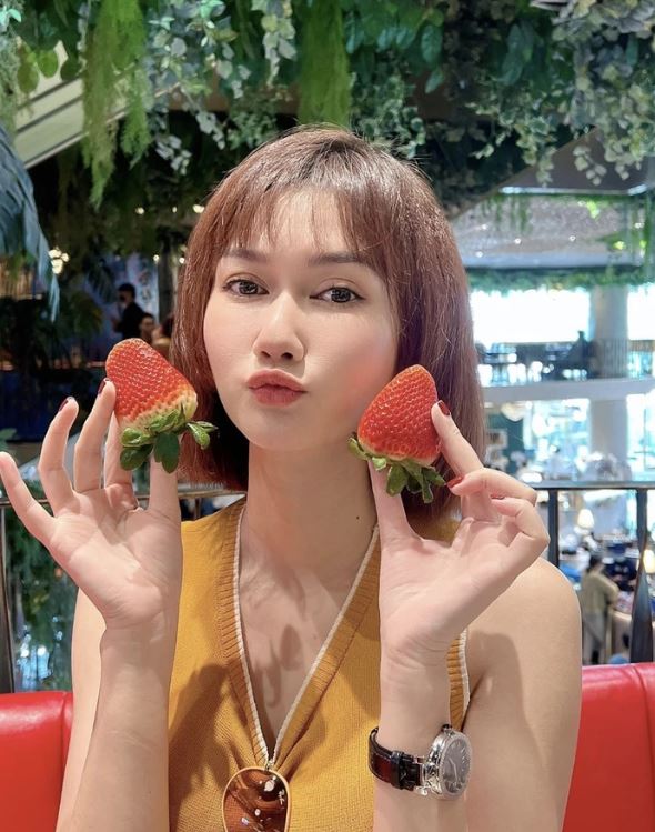 Hương Giang thường xuyên chia sẻ triết lý về tình yêu và cuộc sống sau khi đường ai nấy đi với Đình Tú. Ảnh: Internet