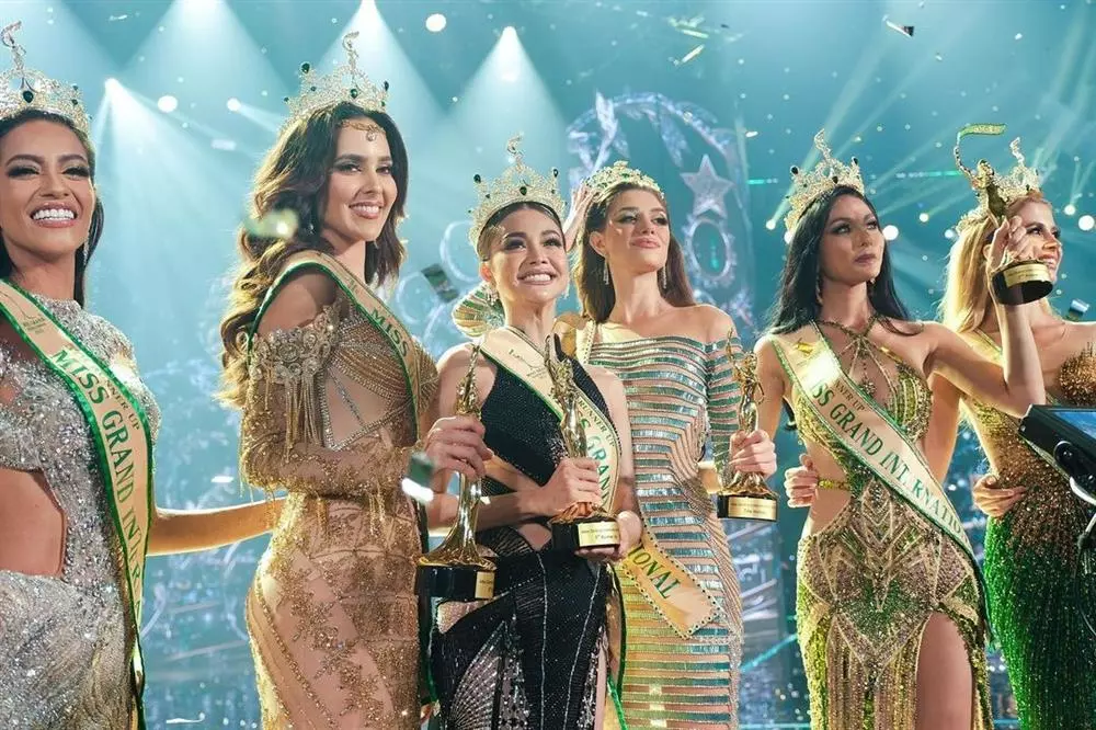 Nhận về nhiều 'trái đắng' dù đăng quang Miss Grand, người đẹp Brazil cực khôn khéo ở điểm này! - Ảnh 1