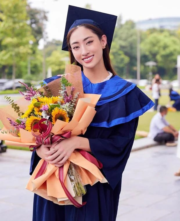 Ông Nawat liệu có tiếc khi phũ phàng từ chối nàng hậu Lương Thùy Linh? - Ảnh 1 Ông Nawat liệu có tiếc khi phũ phàng từ chối nàng hậu Lương Thùy Linh? - Ảnh 1
