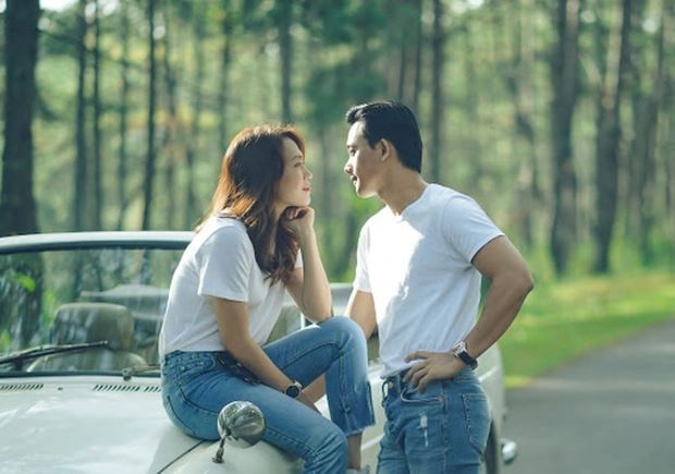 Mỹ Tâm và Mai Tài Phến và khoảnh khắc cực tình trong MV ca nhạc. Ảnh: Internet Mỹ Tâm và Mai Tài Phến và khoảnh khắc cực tình trong MV ca nhạc. Ảnh: Internet