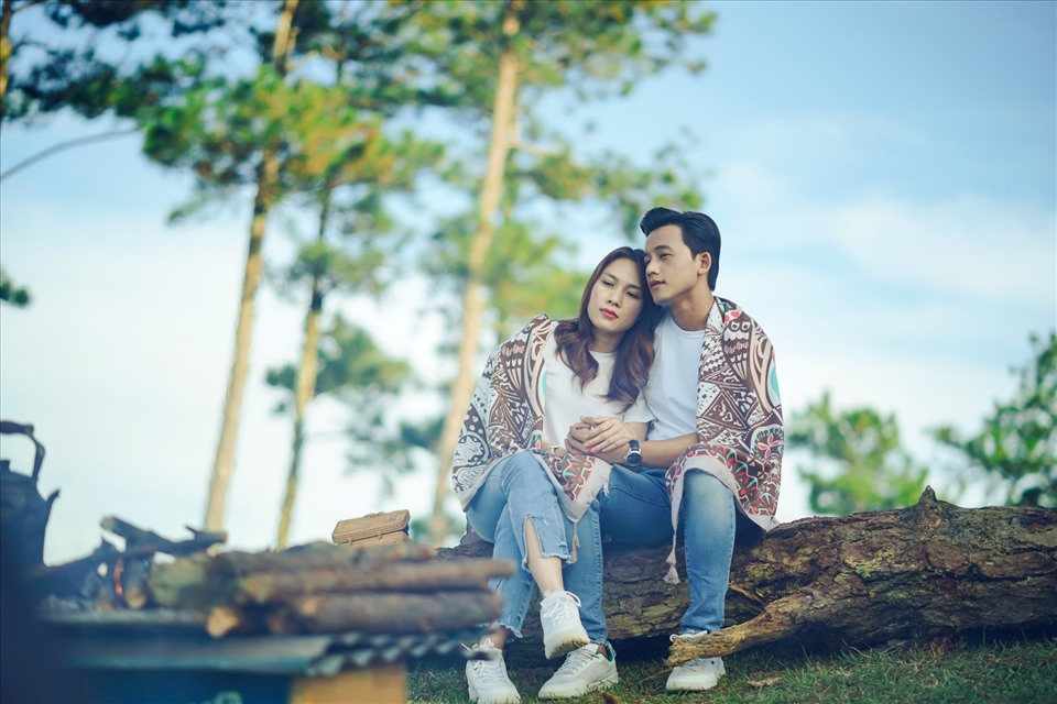 Sao Việt 7/11: Phát sốt với nhan sắc Thùy Tiên năm 2018, Mai Tài Phến công khai dành tình cảm với Mỹ Tâm - Ảnh 4