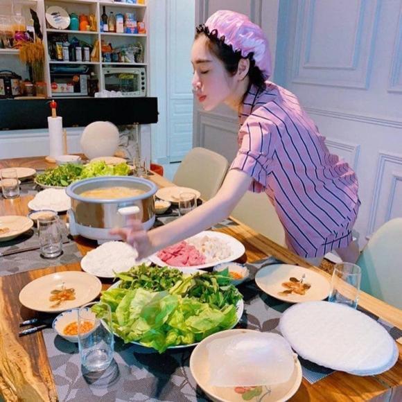 Soi khối tài sản khủng của Elly Trần ở tuổi 35 - Ảnh 6 Soi khối tài sản khủng của Elly Trần ở tuổi 35 - Ảnh 6