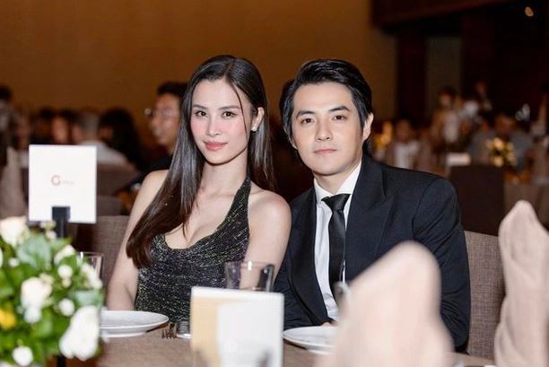 Soi lại khoảnh khắc cực ngọt ngào giữa Đông Nhi và Ông Cao Thắng sau 3 năm về chung nhà - Ảnh 3 Soi lại khoảnh khắc cực ngọt ngào giữa Đông Nhi và Ông Cao Thắng sau 3 năm về chung nhà - Ảnh 3