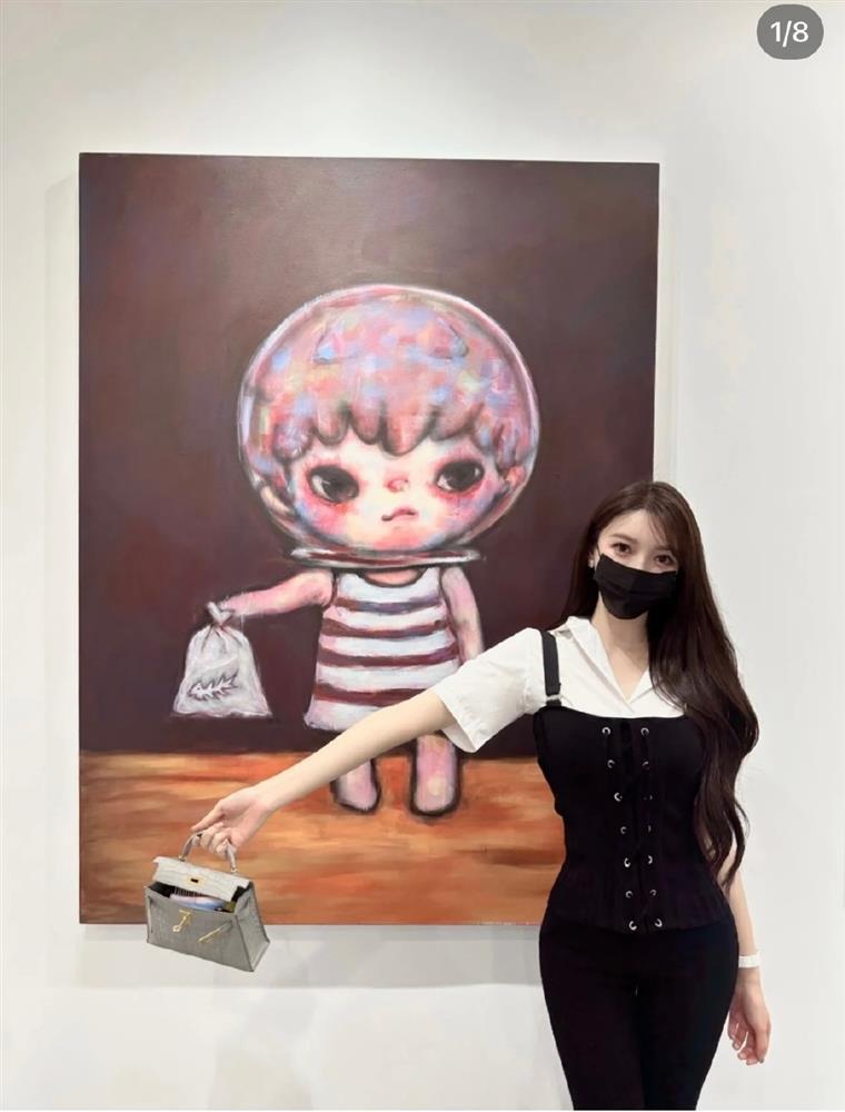 Dung nhan tình mới của Huỳnh Hiểu Minh khiến dân tình xôn xao khi giống Angelababy đến lạ! - Ảnh 2 Dung nhan tình mới của Huỳnh Hiểu Minh khiến dân tình xôn xao khi giống Angelababy đến lạ! - Ảnh 2