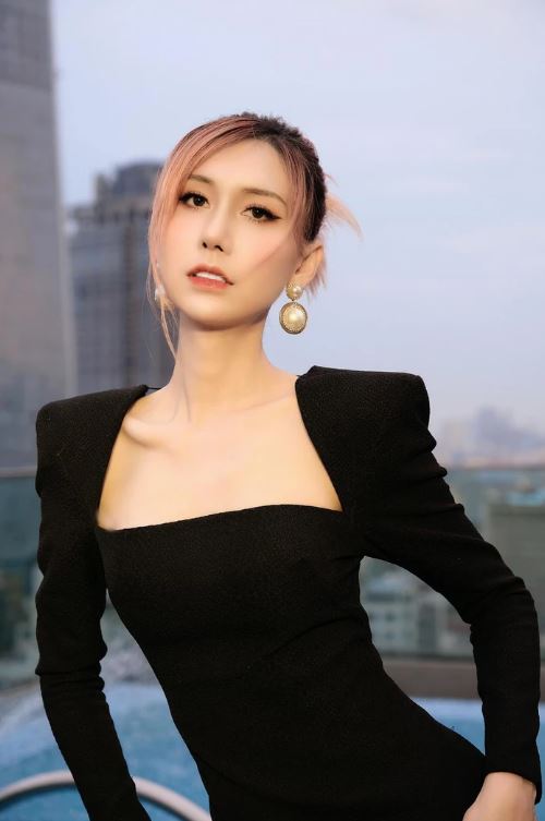 Bị hỏi 'có sinh được không', Lynk Lee đáp trả khiến anti-fan câm nín - Ảnh 2 Bị hỏi 'có sinh được không', Lynk Lee đáp trả khiến anti-fan câm nín - Ảnh 2