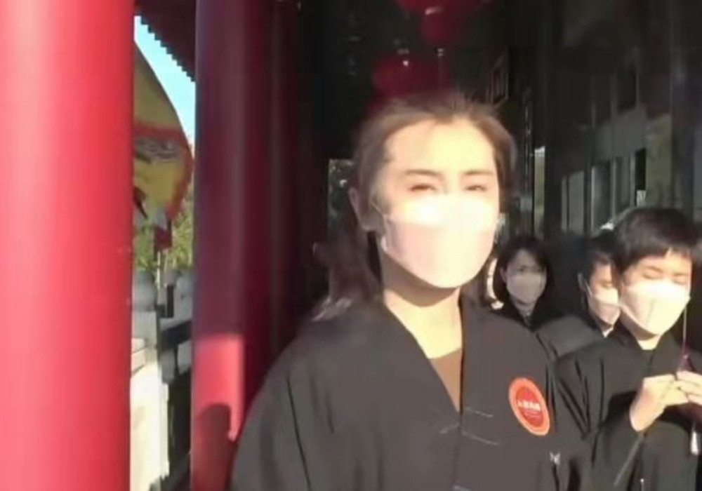 Những hình ảnh mới đây của Vương Tổ Hiền khiến nhiều người không khỏi trầm trồ vì dù đeo khẩu trang mỹ nhân trông vẫn rất xinh đẹp. Ảnh: Internet