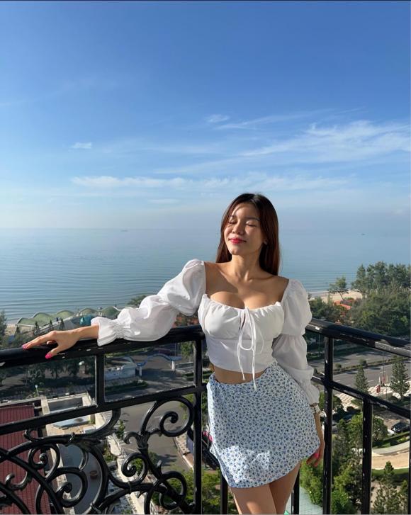 Bị chê bai về nhan sắc, bạn gái thủ thành Đặng Văn Lâm đáp trả cực thâm thúy - Ảnh 3 Bị chê bai về nhan sắc, bạn gái thủ thành Đặng Văn Lâm đáp trả cực thâm thúy - Ảnh 3